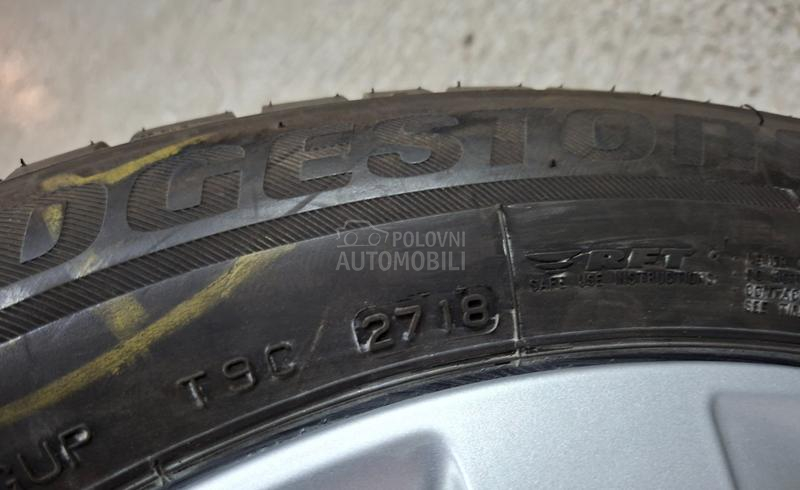 Bridgestone 225/55 R17 Zimska
