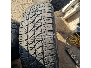 Taurus 225/65 R16 Zimska