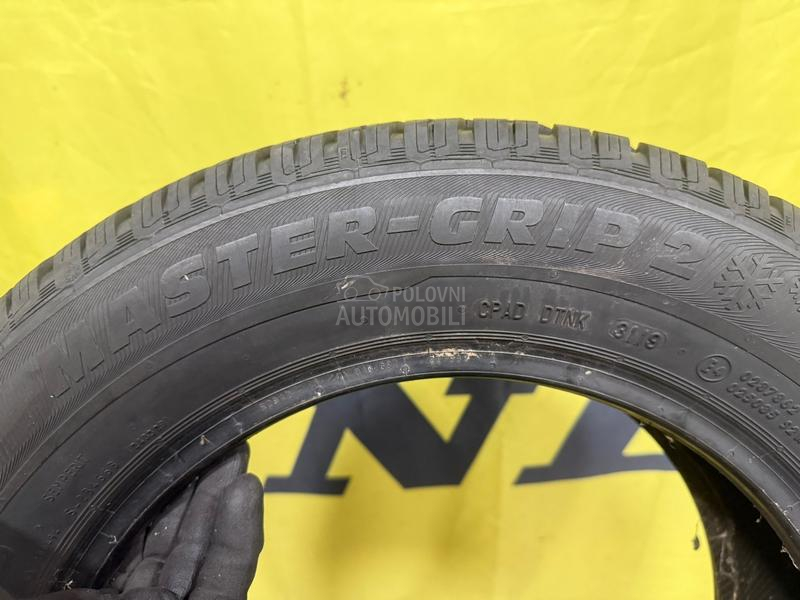 Semperit 185/65 R15 Zimska