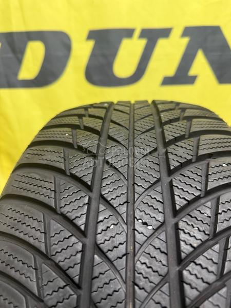 Bridgestone 225/50 R17 Zimska