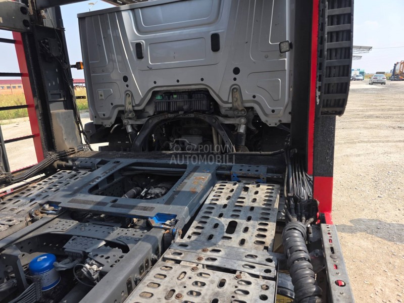 Mercedes Benz ACTROS 2440