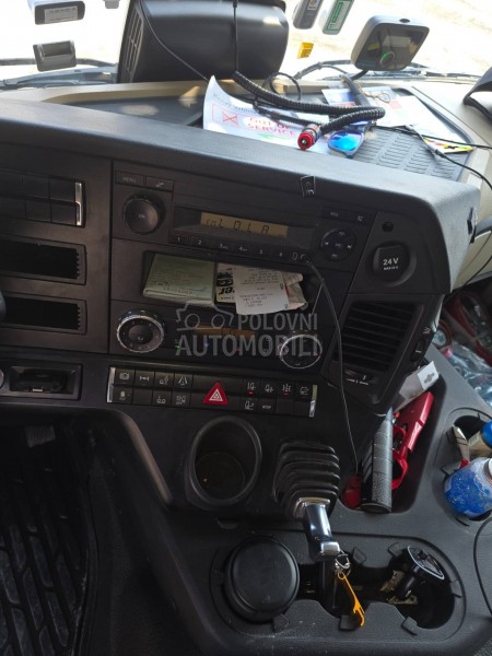 Mercedes Benz ACTROS 2440