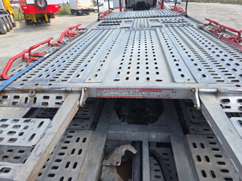 Mercedes Benz ACTROS 2440