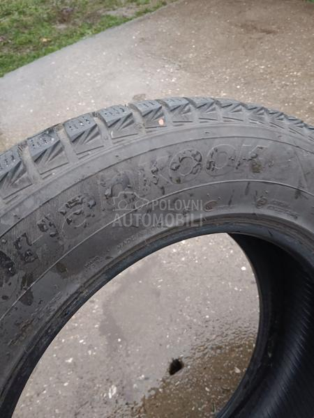 Hankook 225/65 R17 Zimska