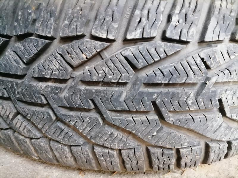 Tigar 215/55 R16 Zimska