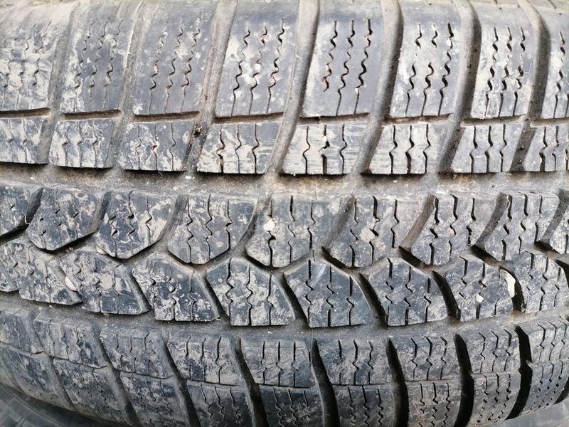 Tigar 215/55 R16 Zimska