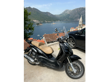 Piaggio Beverly Cruzer