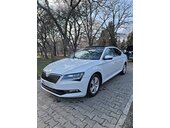 Škoda Superb El gepek, pano