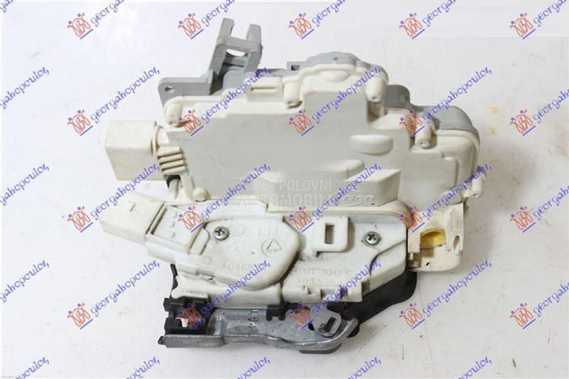 BRAVA PREDNJIH VRATA...