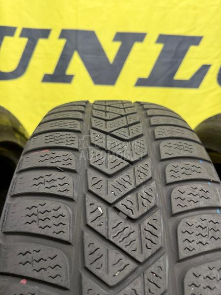 Pirelli 225/50 R17 Zimska