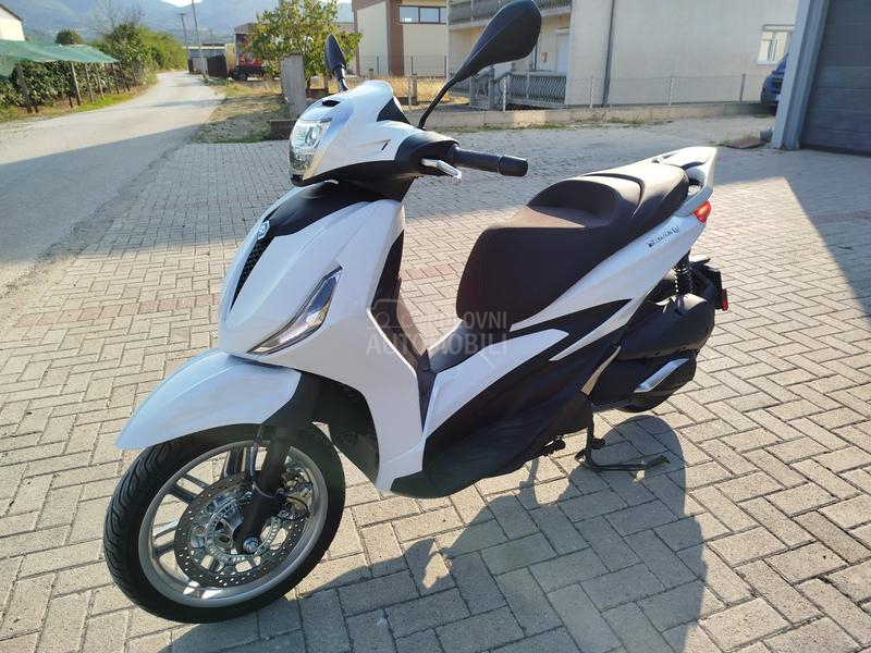 Piaggio Beverly 300 HPE