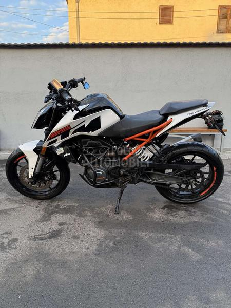 KTM Duke 125 A1