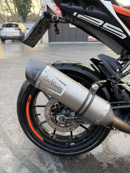 KTM Duke 125 A1