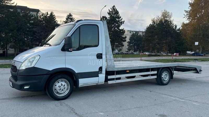 Iveco 35S15 IZUZZETAN