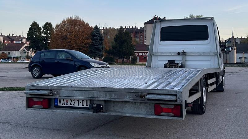 Iveco 35S15 IZUZZETAN