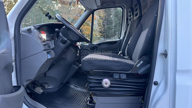 Iveco 35S15 IZUZZETAN