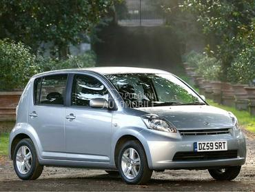 Daihatsu Sirion 05-25 god -  kompletan auto u delovima