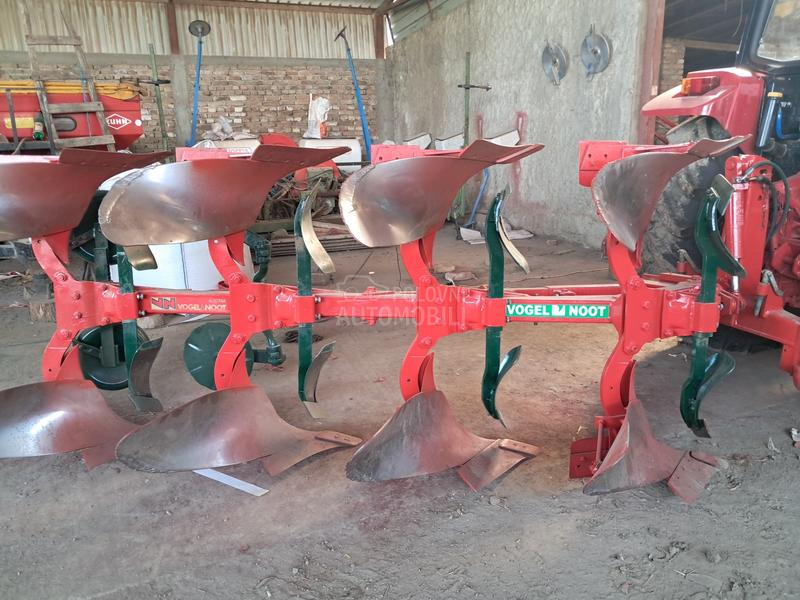 Vogel Noot 4 brazde prevrtac