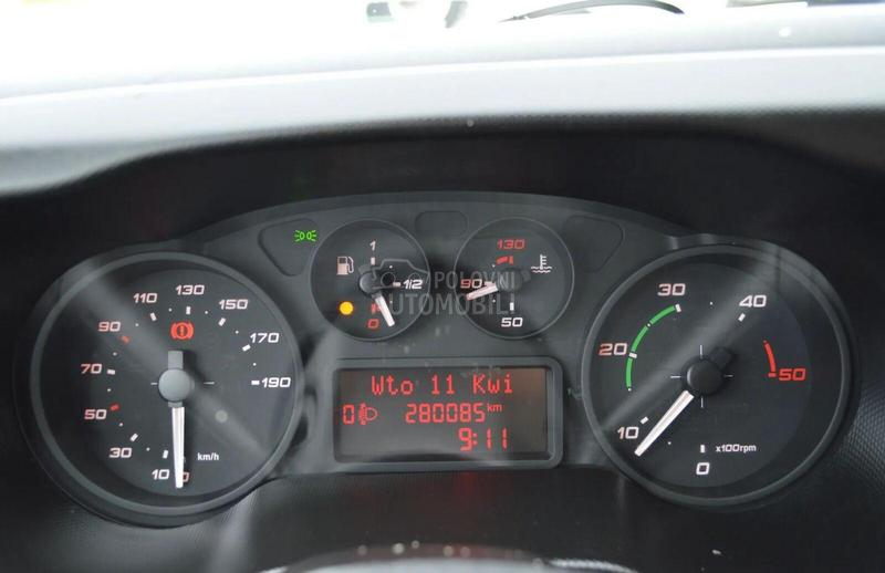 Iveco DAILY / GRI0328