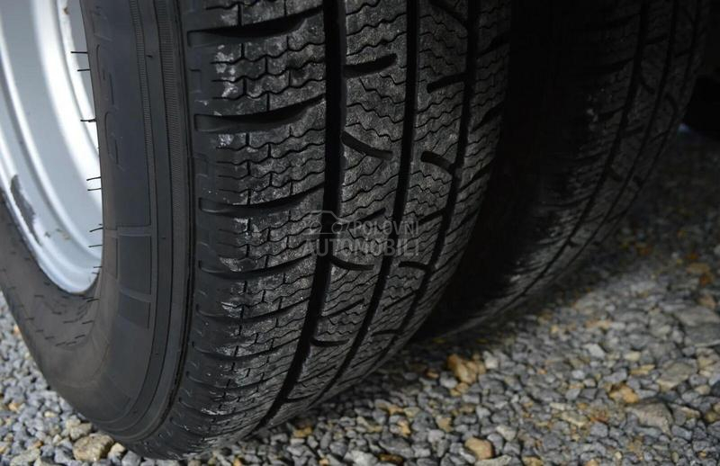 Iveco DAILY / GRI0328