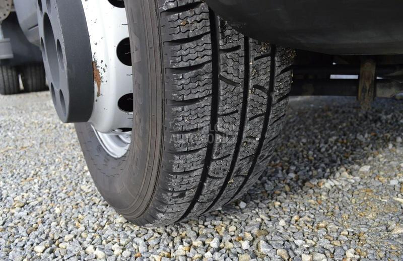 Iveco DAILY / GRI0328