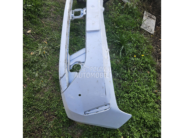 prednji branik za Opel Astra L