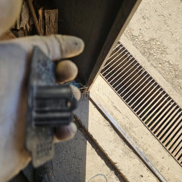 nosac parking senzora