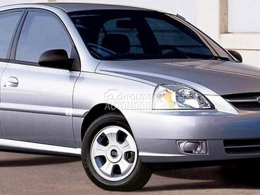 Kia Rio 02-05 god -  kompletan auto u delovima
