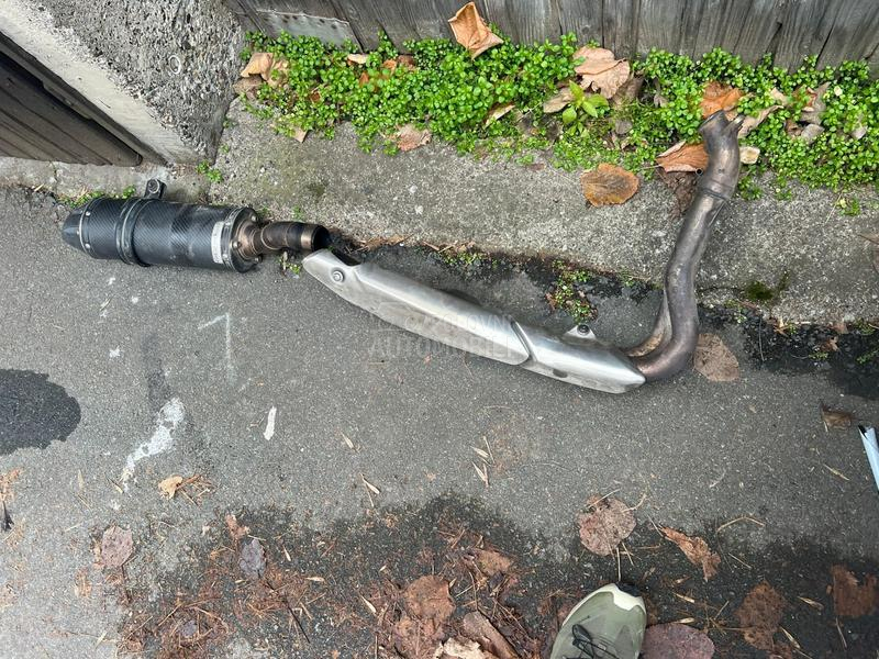 Triumph Triple speed 1050