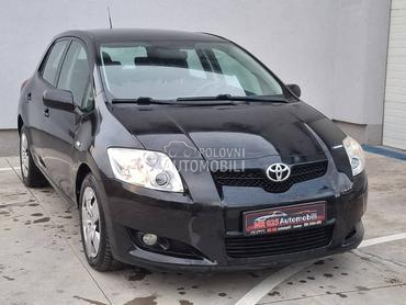 Toyota Auris 1.4D4-D Luna