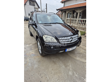 Mercedes Benz ML 320 
