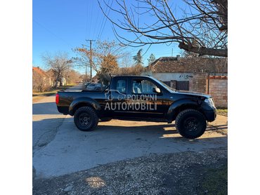 Nissan Navara D40