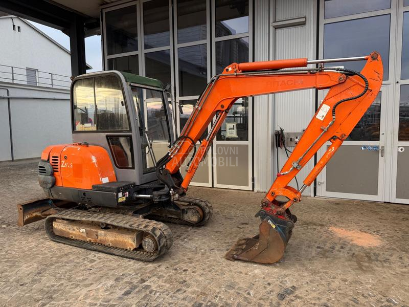 Hitachi ZX 30