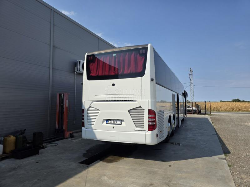 Mercedes Benz Tourismo