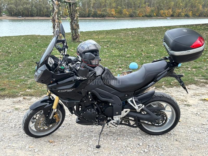 Triumph Tiger 1050