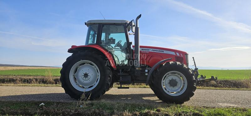Massey Ferguson 5475 Dyna 4