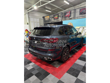 BMW X5 40i/M pack/pano