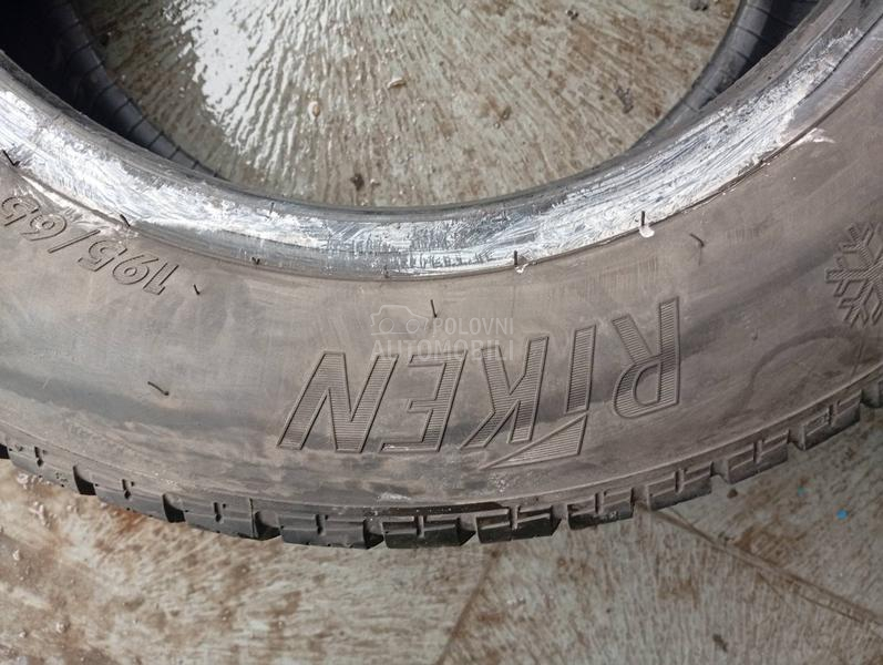 Tigar 195/65 R15 Zimska