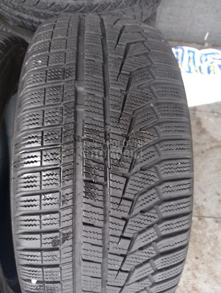 Hankook 225/55 R16 Zimska