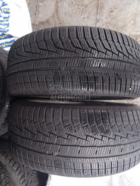 Hankook 225/55 R16 Zimska