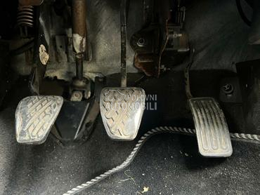 Papučice za Nissan Qashqai od 2006. do 2013. god.