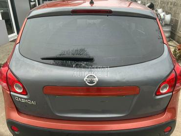 Vrata gepeka siva za Nissan Qashqai od 2006. do 2013. god.