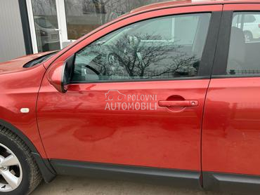 Vrata prednja leva oranž za Nissan Qashqai od 2006. do 2013. god.