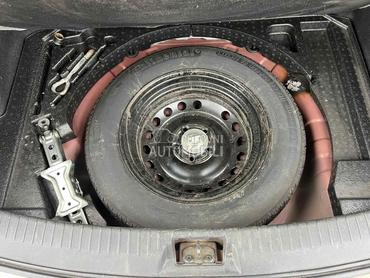 Set (dizalica, ključ i kuka) za Nissan Qashqai