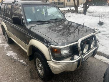 Mitsubishi Pajero 2,5D GLS