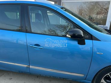 Vrata prednja desna TERPB za Renault Grand Scenic, Scenic od 2009. do 2016. god.