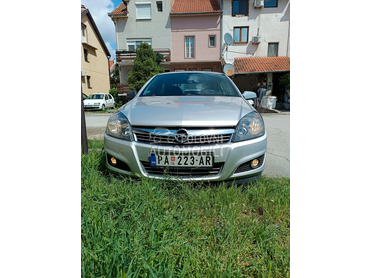 Opel Astra H 