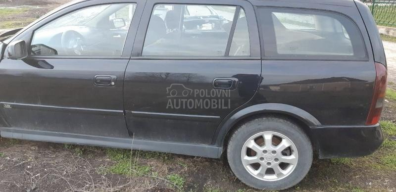 Stranica polustranica