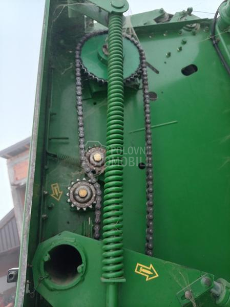 John Deere 590