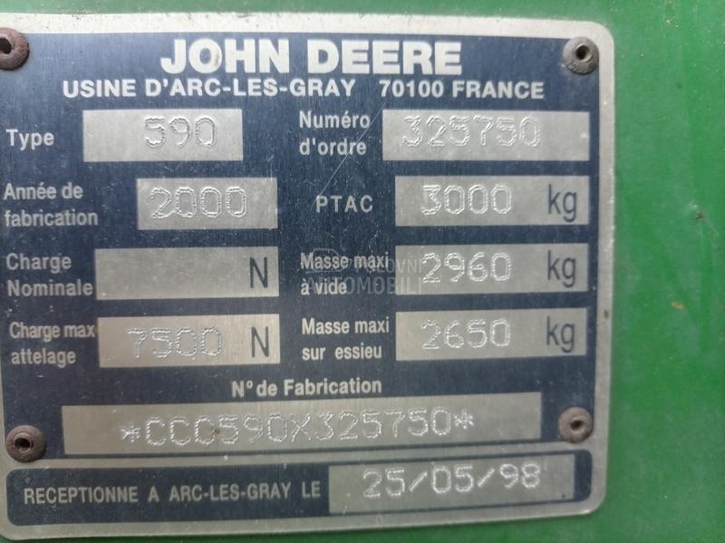 John Deere 590